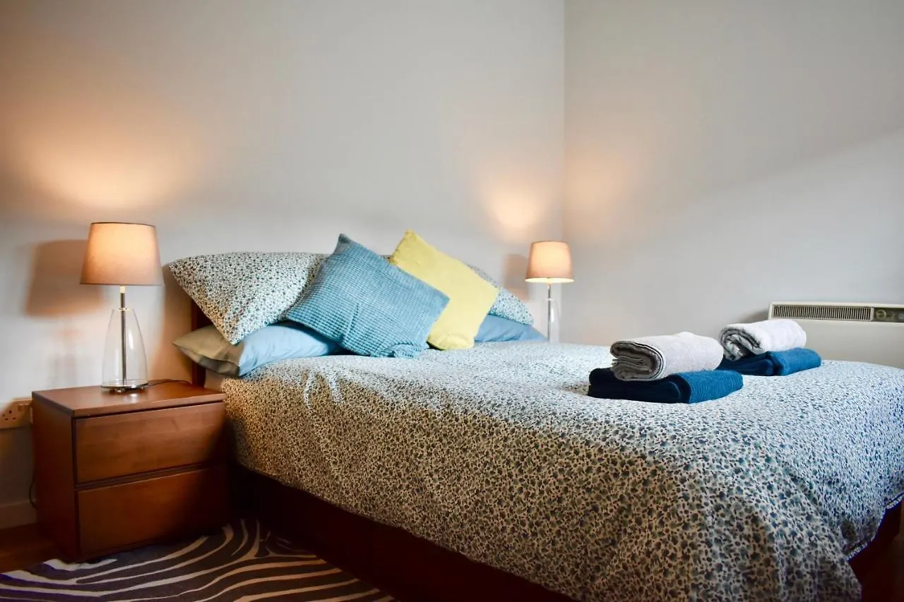 Central Dublin 1 Bedroom Apartment Ιρλανδία